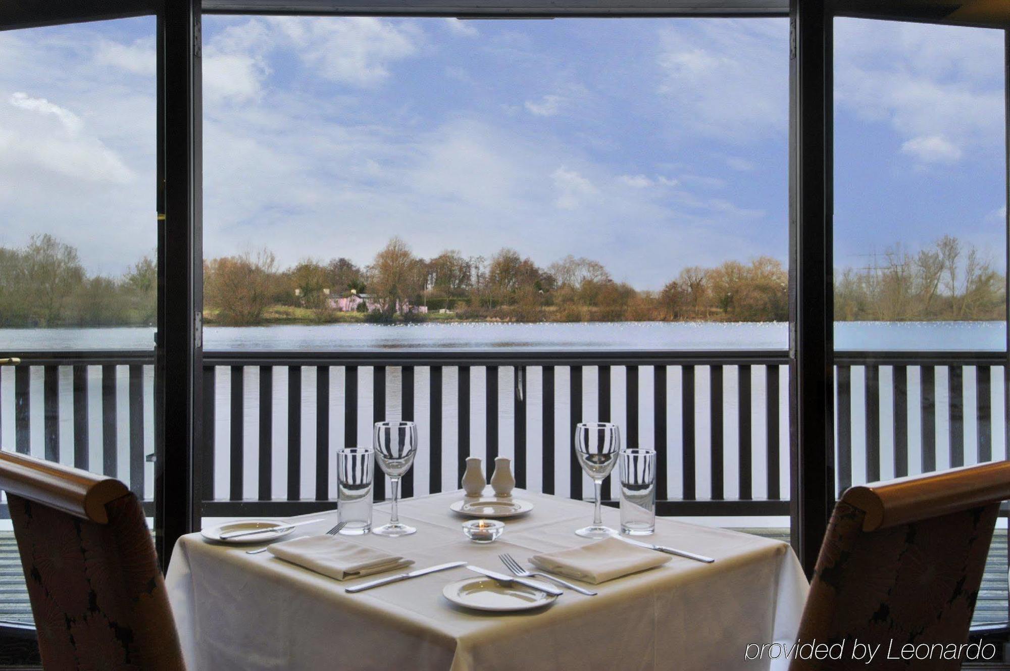 Reading Lake Hotel Restaurant foto